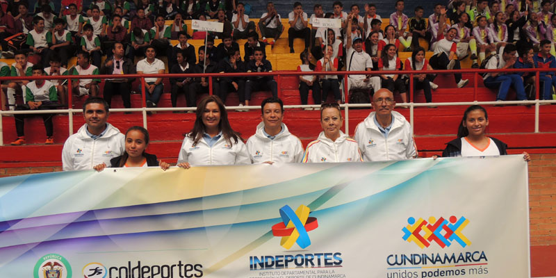 Indeportes inaugura fases zonales de los juegos "Supérate" en Cundinamarca





