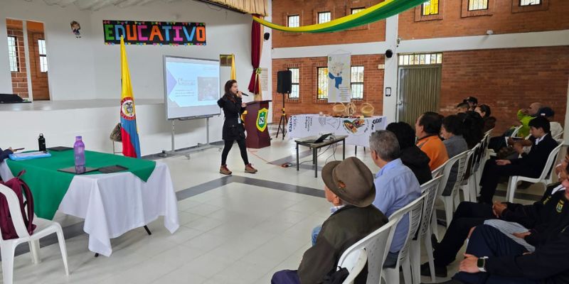 Tres asociaciones campesinas y 72 productores lideran la recuperación de la agricultura ancestral en Cundinamarca