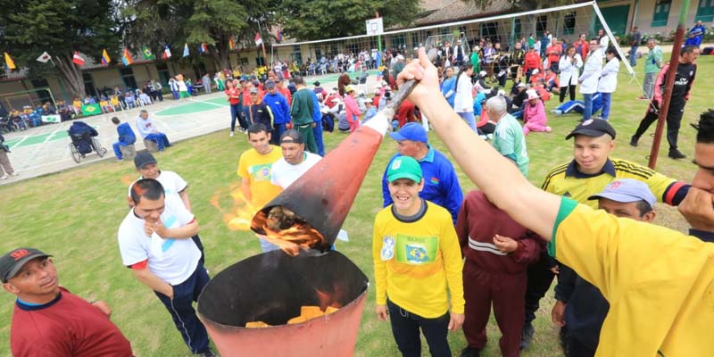 Beneficencia de Cundinamarca realizó olimpiadas murales en Sibaté




























