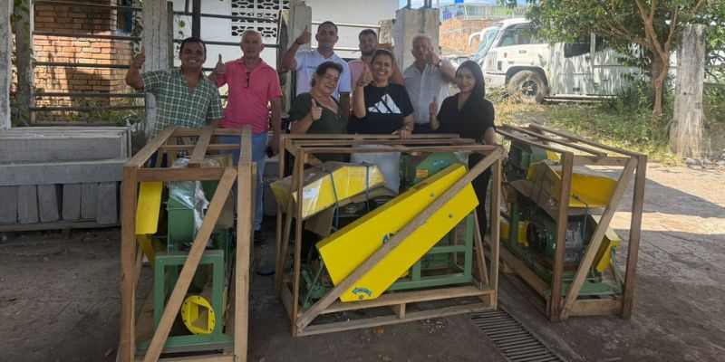 48 productores de setas orellanas reciben maquinaria con inversión de $34 millones en Guaduas
