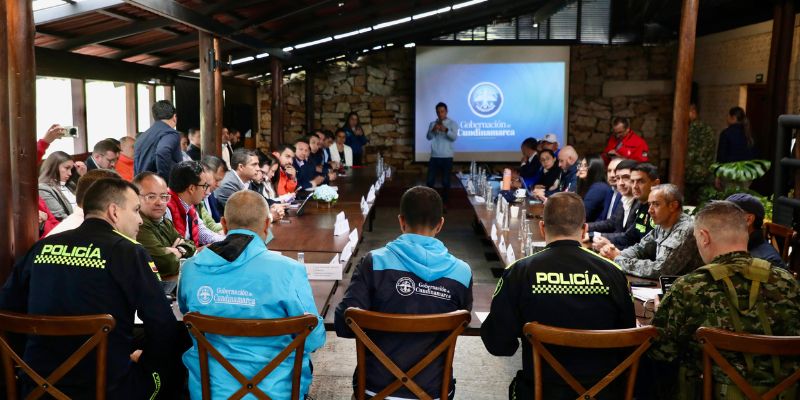 Gobernador Rey anuncia refuerzo de seguridad con 180 uniformados en la Región Metropolitana de Sabana