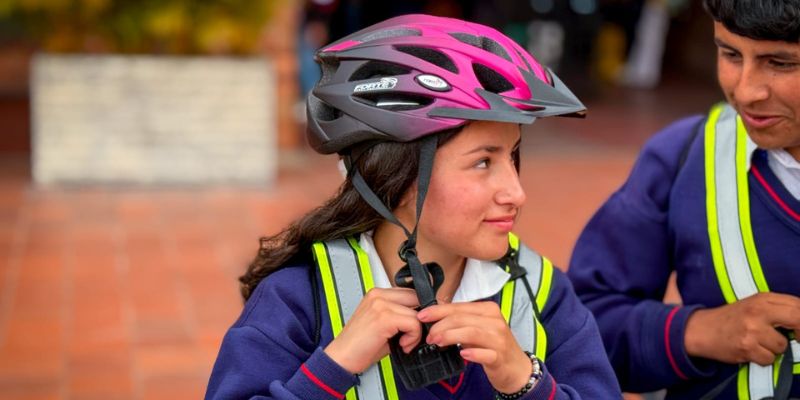CundiEscarabajos al Cole llega a Gachetá, Machetá y Junín: 131 bicicletas garantizan la movilidad escolar segura para jóvenes rurales