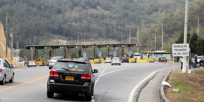 1’200.000 vehículos circularán por carreteras cundinamarquesas en el Puente de Reyes