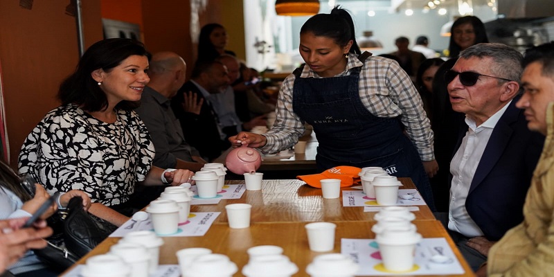Compradores internacionales de mercados del Caribe y Países Bajos le ponen el ojo al café y panela cundinamarqueses