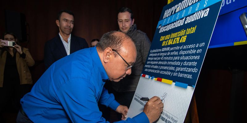 Gobernador Jorge Rey posesiona a los representantes del Comité Departamental de Discapacidad
