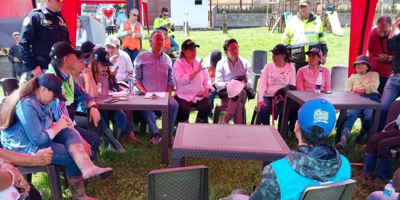 Vía al Llano: más de 5.800 m³ de material removido, pero la montaña sigue cediendo

