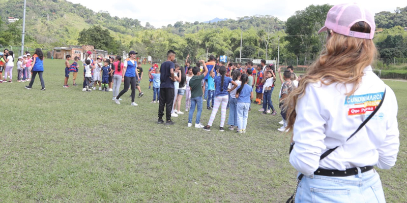 Fomentan la alimentación saludable en los niños, niñas y adolescentes de la Provincia de Gualivá

