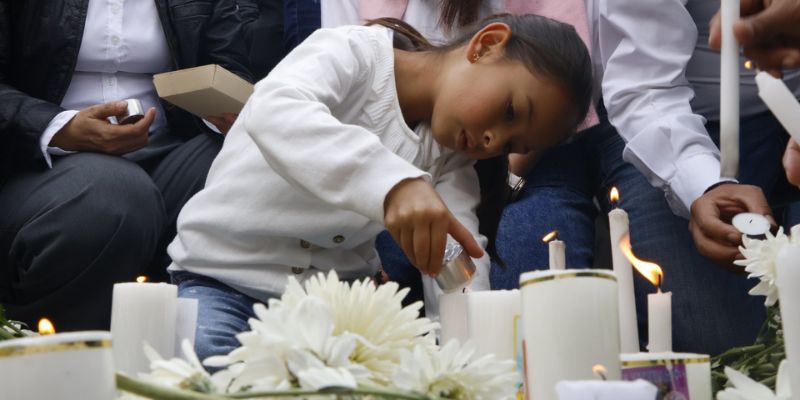 Cundinamarca se unió a la velatón nacional y encendió una luz por la paz de Colombia