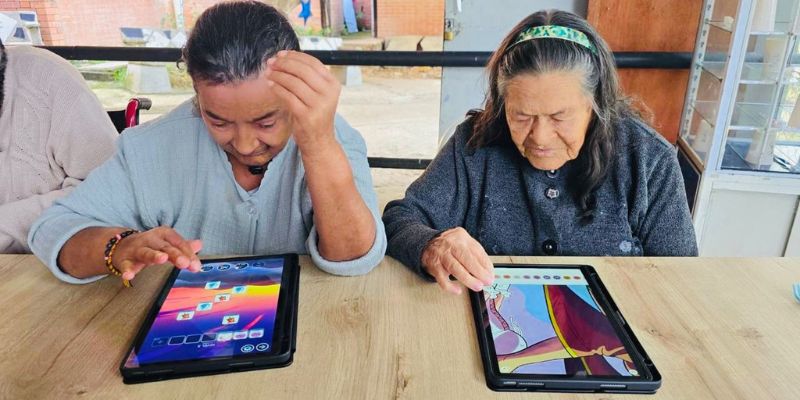 Alfabetización digital en Centros de Protección de la Beneficencia de Cundinamarca promueve inclusión y bienestar
