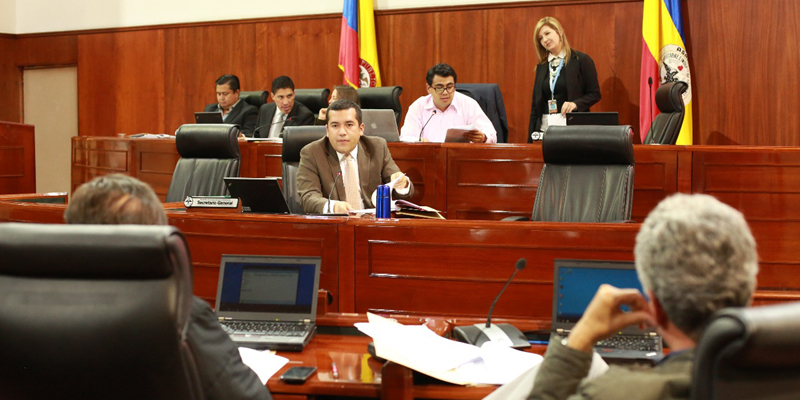 Asamblea Departamental le dice sí al RegioTram: aprueba vigencias futuras en segundo debate













































































