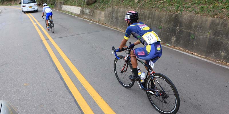 Cierre vial por evento ciclístico en Cundinamarca








 









