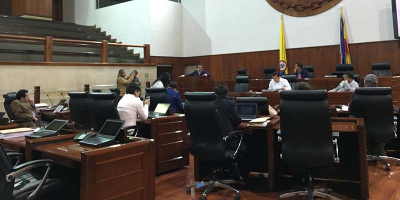 Asamblea de Cundinamarca aprobó $2,7 billones para la vigencia 2018























































































