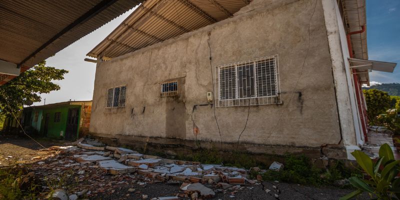 El 80% de Santa Cecilia, en Paratebueno, necesita reconstrucción, reporta el gobernador Jorge Rey