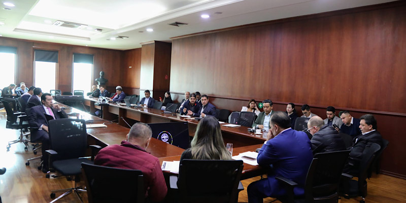 A sanción del Gobernador Nicolás García escala salarial de la Contraloría Departamental de Cundinamarca.