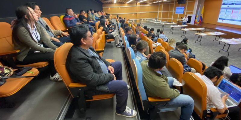 Cundinamarca avanza en estrategia para legalizar asentamientos informales

