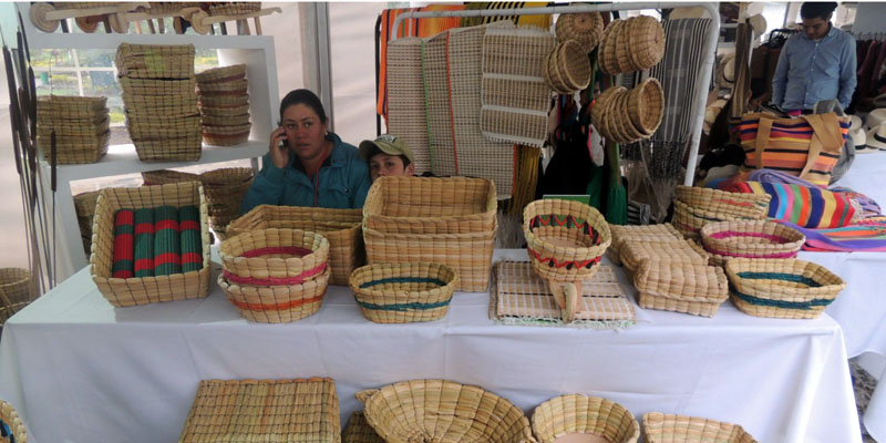Muestra artesanal en la Gobernación de Cundinamarca






