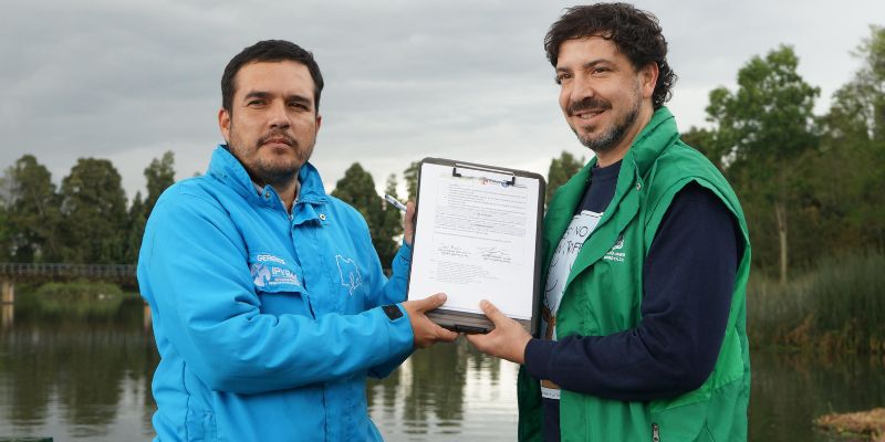 Cundinamarca y Bogotá firman alianza para fortalecer la protección y el bienestar animal
 
