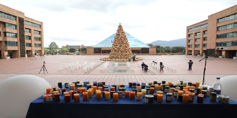 La Gobernación de Cundinamarca celebró el “Día de luz y esperanza”

















