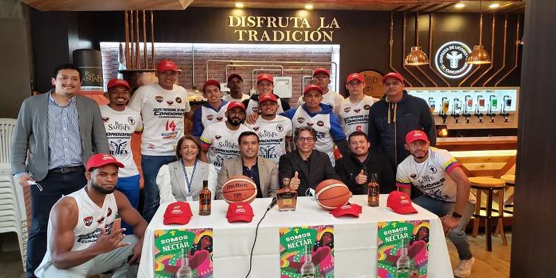 Ron Santafé 12 años Nido de Cóndores apoya el deporte departamental









