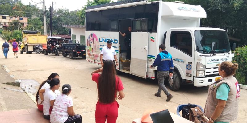 PMU en Silvania continúa operando para atender inundaciones y rescate de afectados
