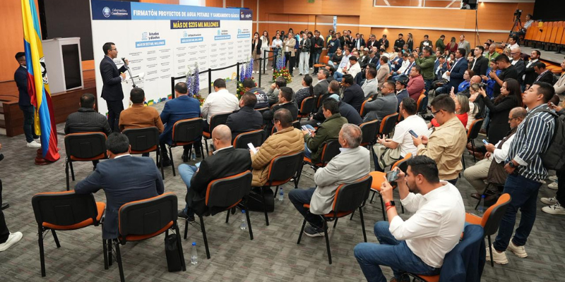 Cundinamarca impulsa 70 nuevos proyectos de agua potable y saneamiento por más de $235.000 millones