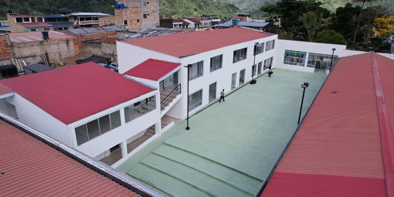 Gobernador Jorge Rey entrega nuevo conservatorio para impulsar el talento musical en Vianí
