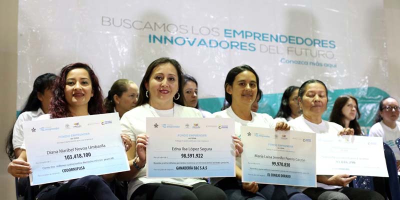 Gobernación de Cundinamarca y Sena entregan capital semilla a 19 mujeres emprendedoras del departamento






