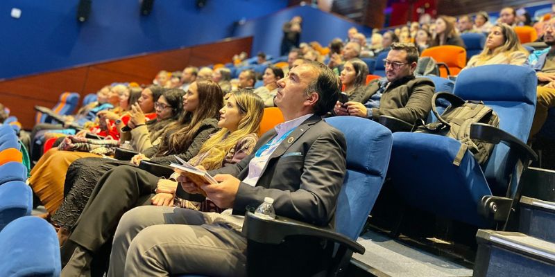 Más de 2.100 cundinamarqueses formados en innovación digital gracias a alianza con la OEI
