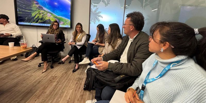 Gobernación de Cundinamarca lidera reunión con la CAR, la ANM y representantes del sector minero



