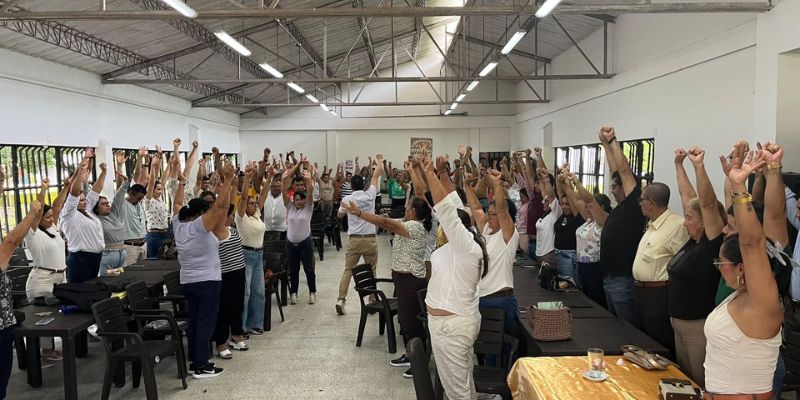 Con juego, escucha y solidaridad, Cundinamarca acompaña a sus maestros tras el sismo