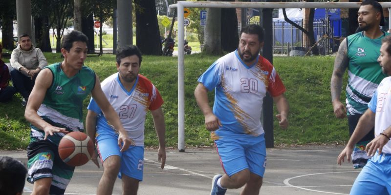 Secretarías de Hacienda y Pensiones se coronan campeonas en la final de baloncesto de la Copa Gobernación 2025