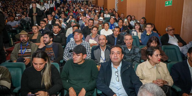 Cundinamarca mejora 275 escuelas rurales con inversión de $4.200 millones en 2025
