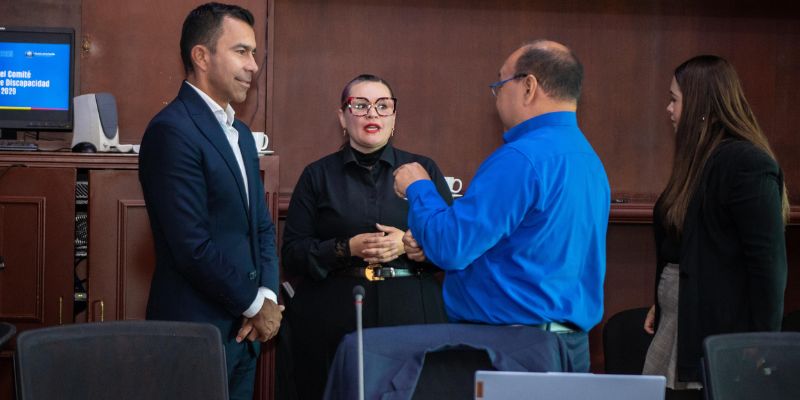 Gobernador Jorge Rey posesiona a los representantes del Comité Departamental de Discapacidad