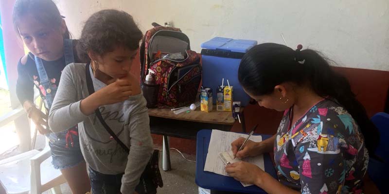 Población desplazada recibió jornada de salud en El Peñón