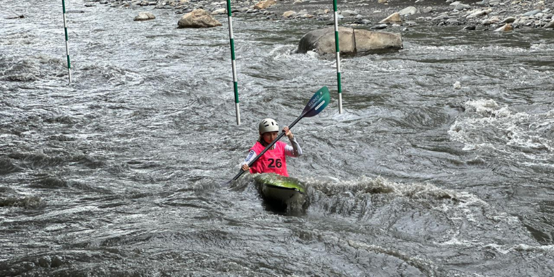 Con 14 oros, Cundinamarca se corona campeón del Nacional de Canotaje Slalom 2025, en Tobia
