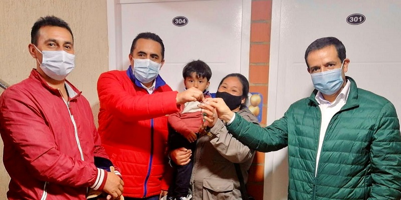 60 familias de Villapinzón cumplirán su sueño de tener vivienda propia






