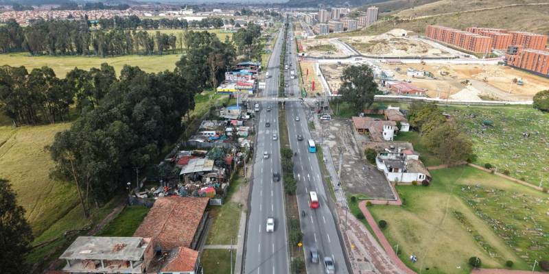 Más de 3,3 millones de vehículos transitaron por Cundinamarca durante la Semana de Receso, reporta el gobernador Jorge Rey