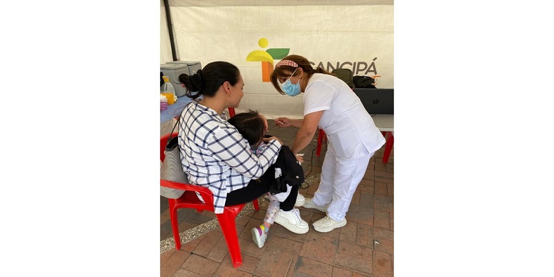 Vacunatón de octubre: cerca de 3.700 dosis aplicadas en Cundinamarca