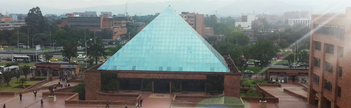 Foto: Edificio pirámide Asamblea de Cundinamarca