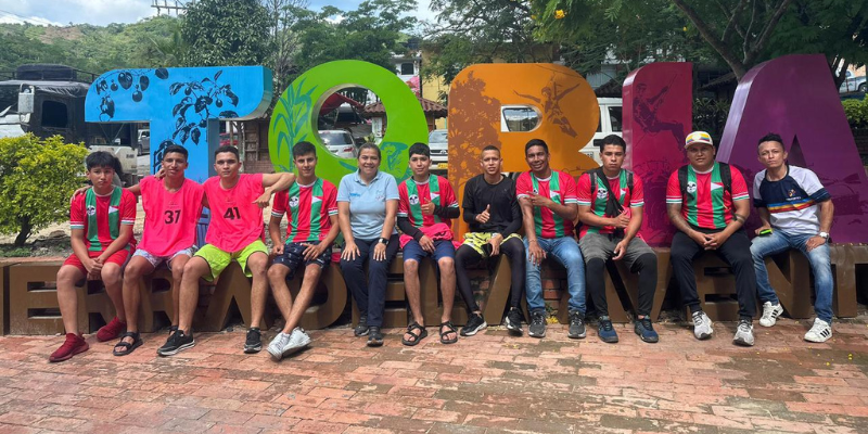 Con 14 oros, Cundinamarca se corona campeón del Nacional de Canotaje Slalom 2025, en Tobia