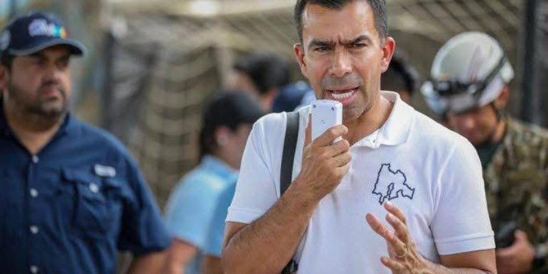 Gobernador Jorge Rey impulsa la reconstrucción de 400 viviendas en Paratebueno y Medina