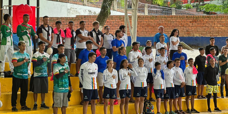Con 14 oros, Cundinamarca se corona campeón del Nacional de Canotaje Slalom 2025, en Tobia
