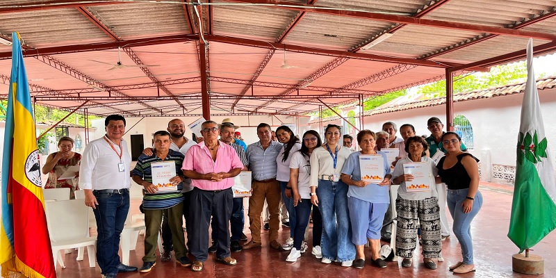 39 familias de San Juan de Rioseco recibieron el título de propiedad de sus viviendas





