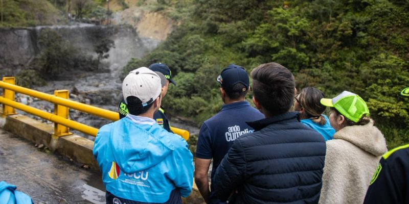 Desde Puente Quetame, el gobernador Jorge Rey coordina acciones urgentes ante emergencia invernal