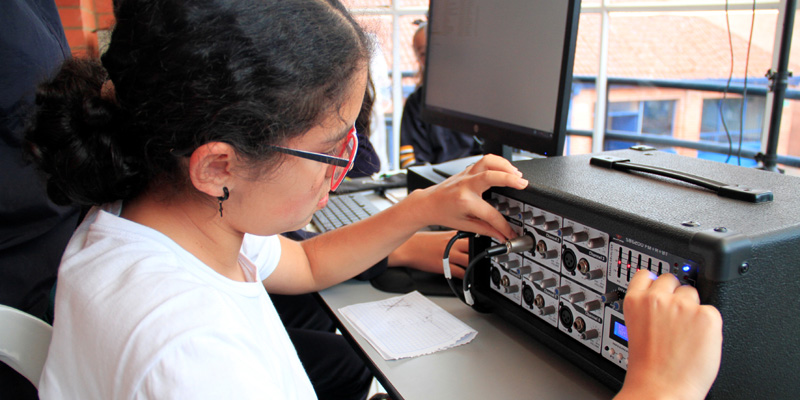 Cundinamarca fortalece la radio escolar














