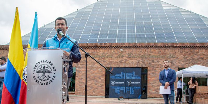 Con dotación a Centros Día, Cundinamarca fortalece la atención a personas mayores