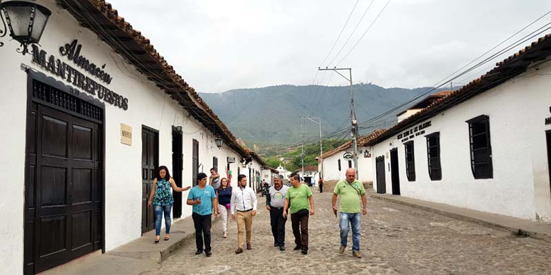 Rueda de negocios turísticos de Cundinamarca llega a Bucaramanga, Girón y Floridablanca



























































