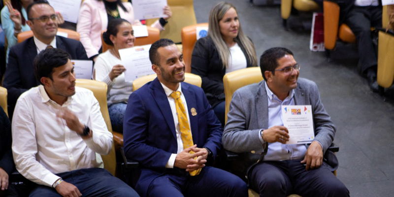Graduados 127 nuevos Embajadores de la Felicidad del SENA Cundinamarca

































