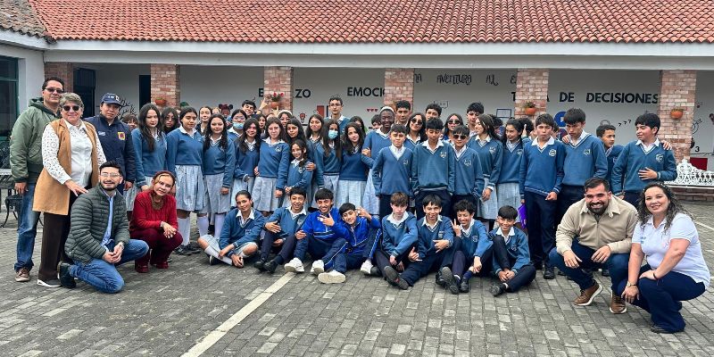Primera general de Ejército acompaña taller de Derechos Humanos en Cajicá

