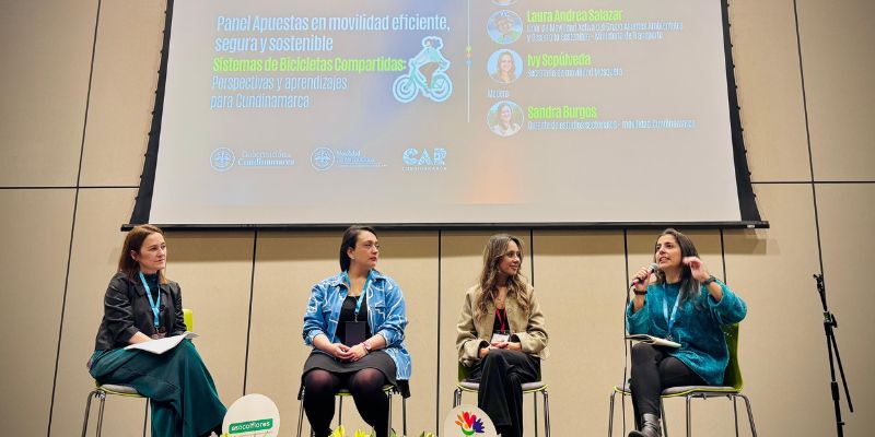 Cundinamarca avanza en estudio para implementar sistema de bicicletas compartidas integrado al Regiotram